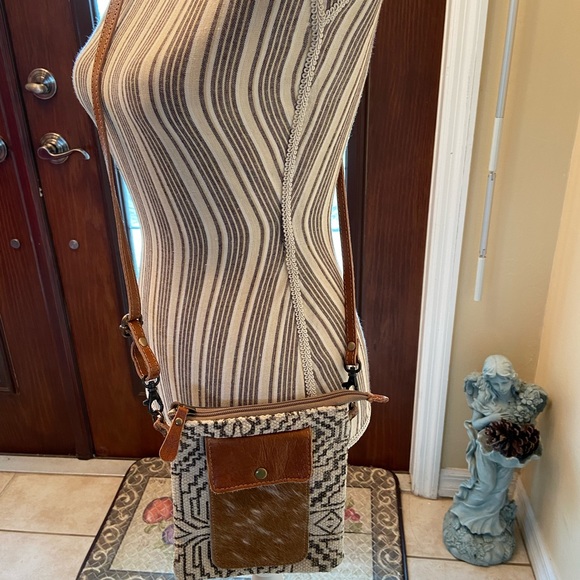 Myra leather & canvas Brown Cellphone Crossbody - Picture 5 of 12